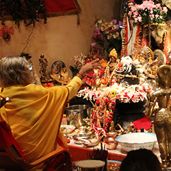 Shree-Maa-in-Puja