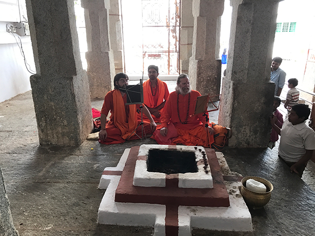 bull-temple-in-bangalore